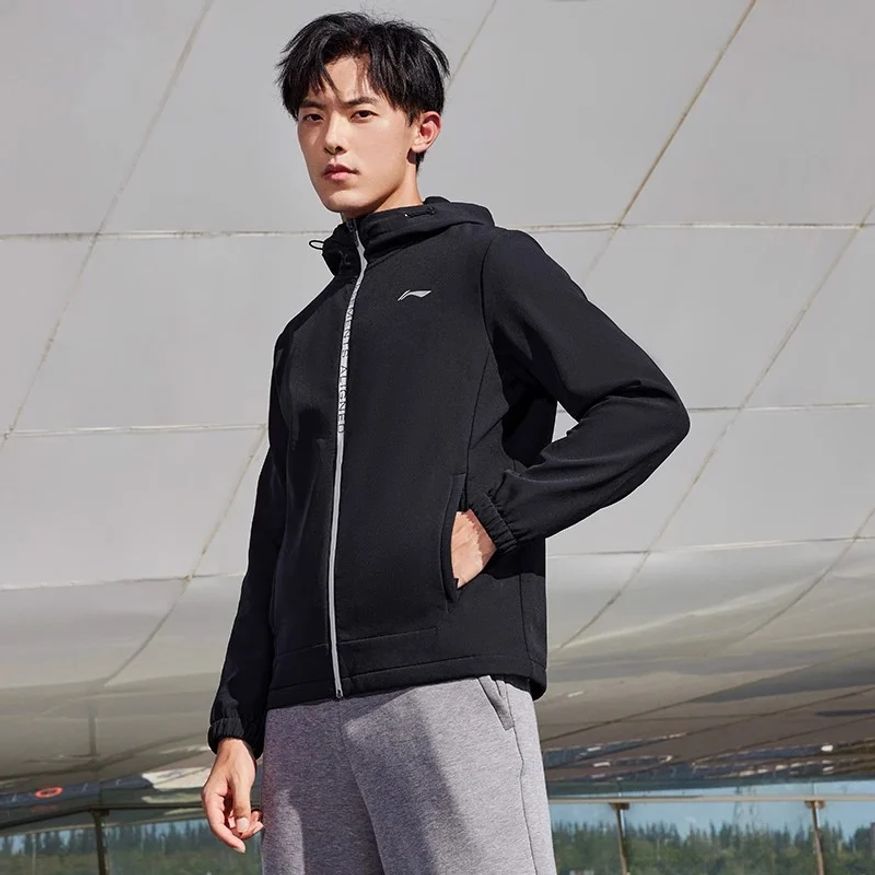 Lining - Top 5 thương hiệu thời trang nam tốt trên Taobao