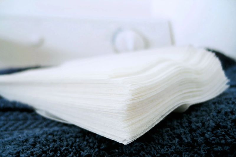 Cách sử dụng giấy thơm quần áo lưu hương bền lâu
