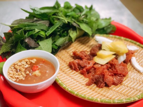 Sửa đỏ là món gì và ăn như thế nào cho đúng vị?